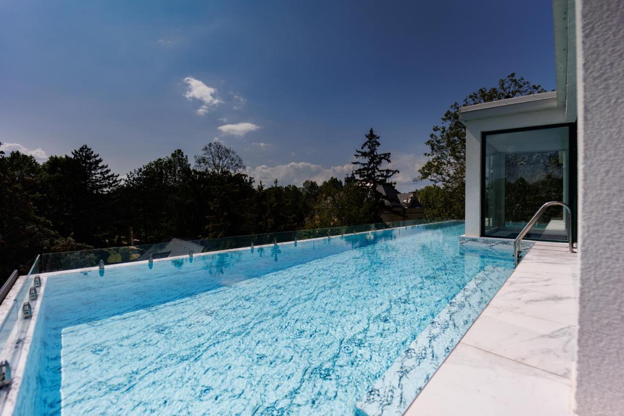 Villa Bauhaus Wellness Apartman Siófok Exteriör bild